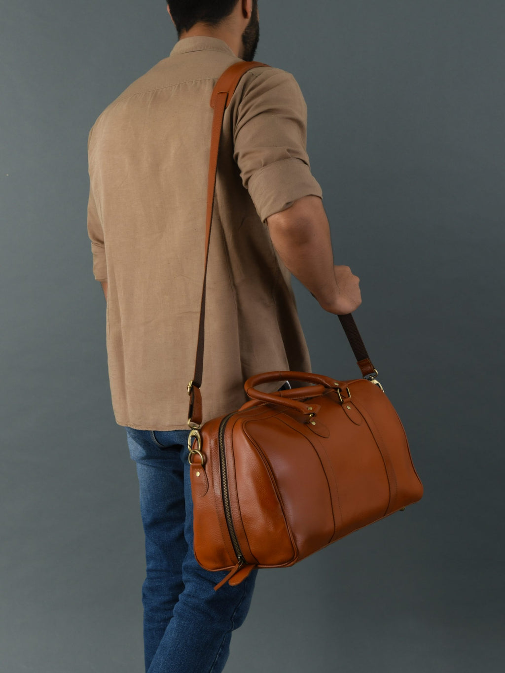 CraftShades buffalo leather duffle bag - Travel , Gym