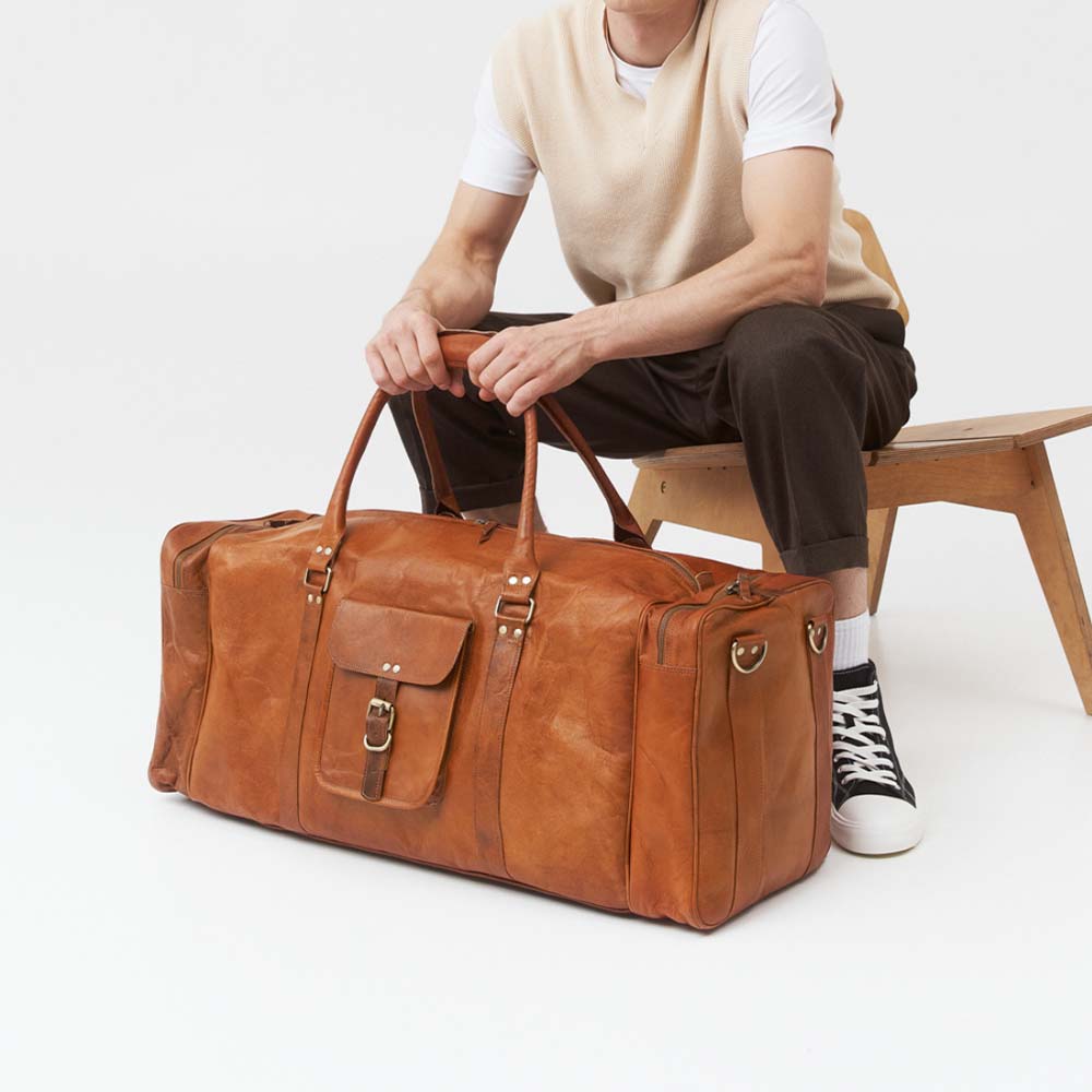 CraftShades - leather bag Metal rivets for bottom reinforcement
