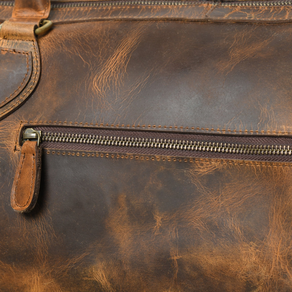 CraftShades 22 Inch Buffalo Oil Pull Up bag