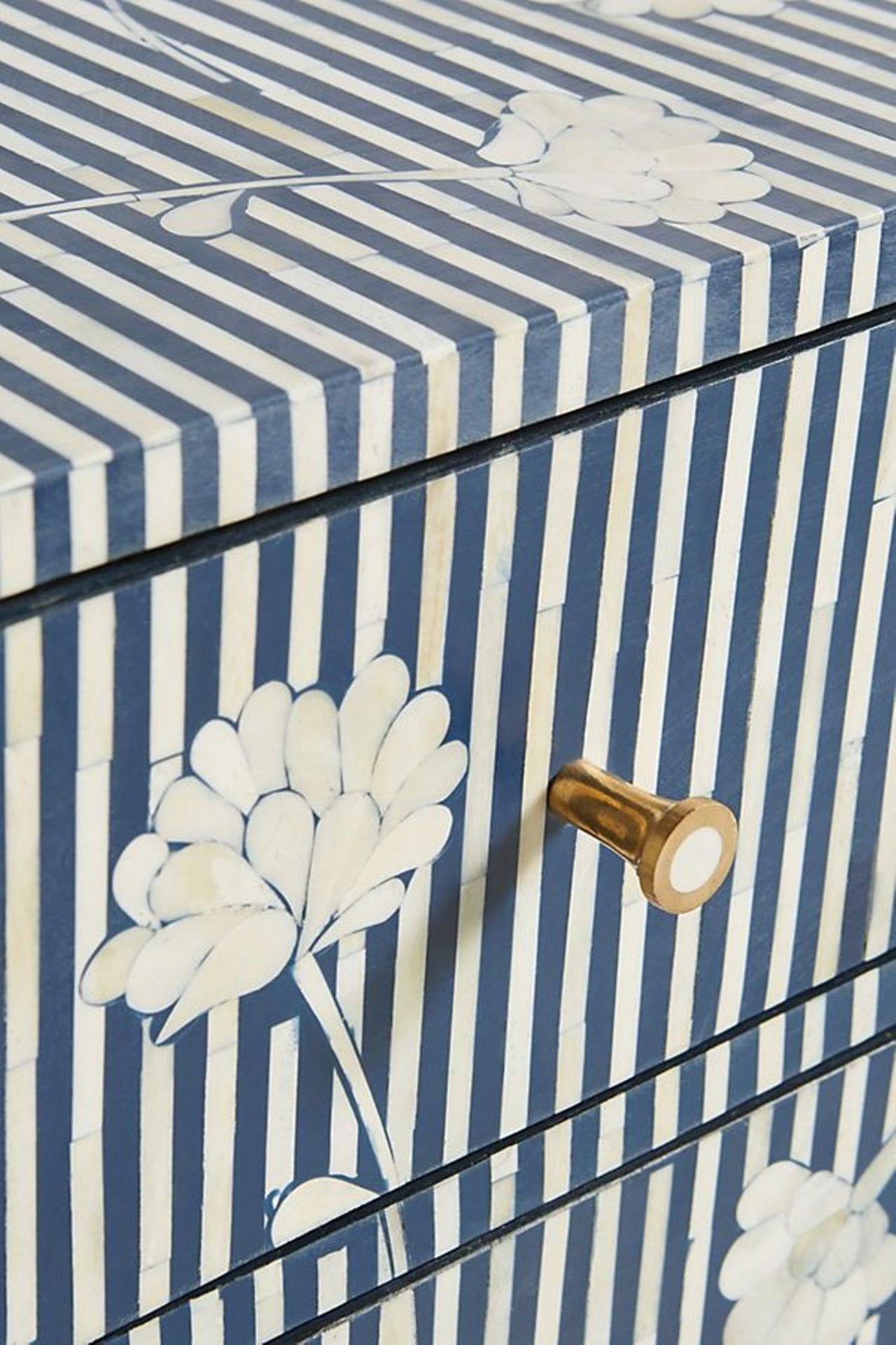 Bone Inlay Chest of 6 Drawers Flower Design Table in Indigo Blue Color