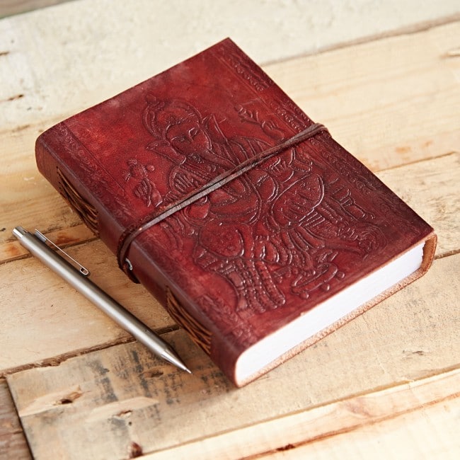 Craftshades – Shree Ganesha Embossed Unique Design 7″5 Handcrafted Leather Journal/Diary 200 page | 100% Genuine Leather