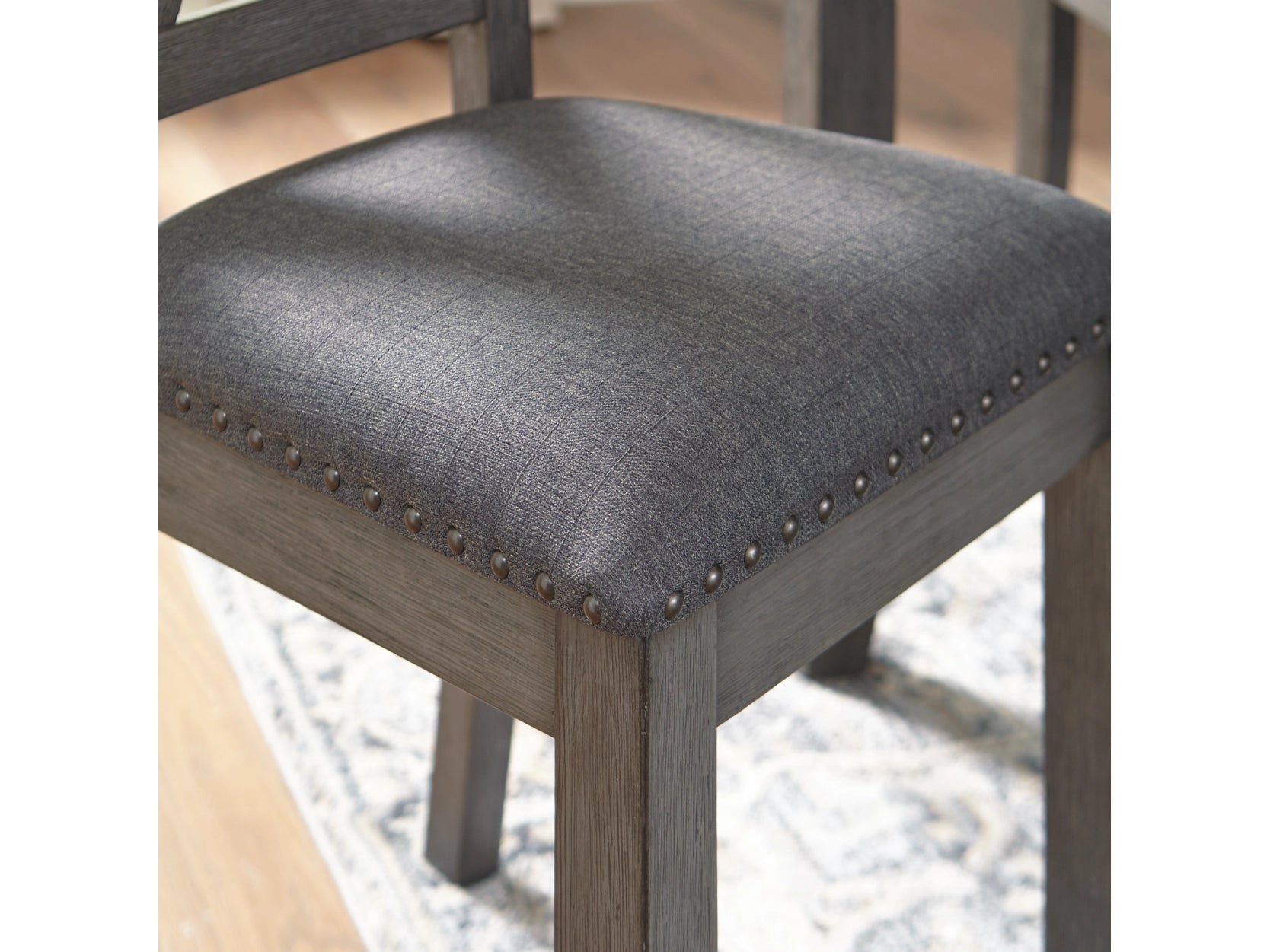 Dining Table and 6 Chairs Set