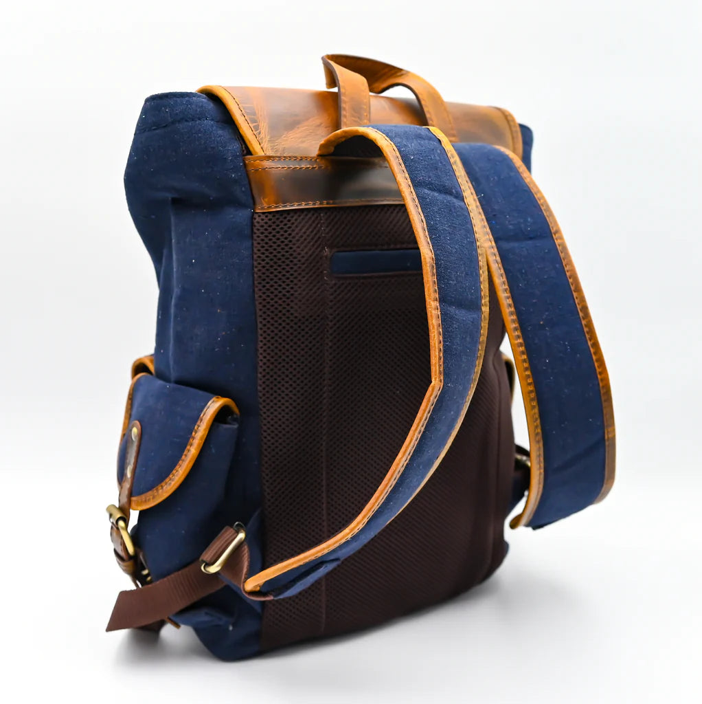 Vintage Leather Travel Bagpack