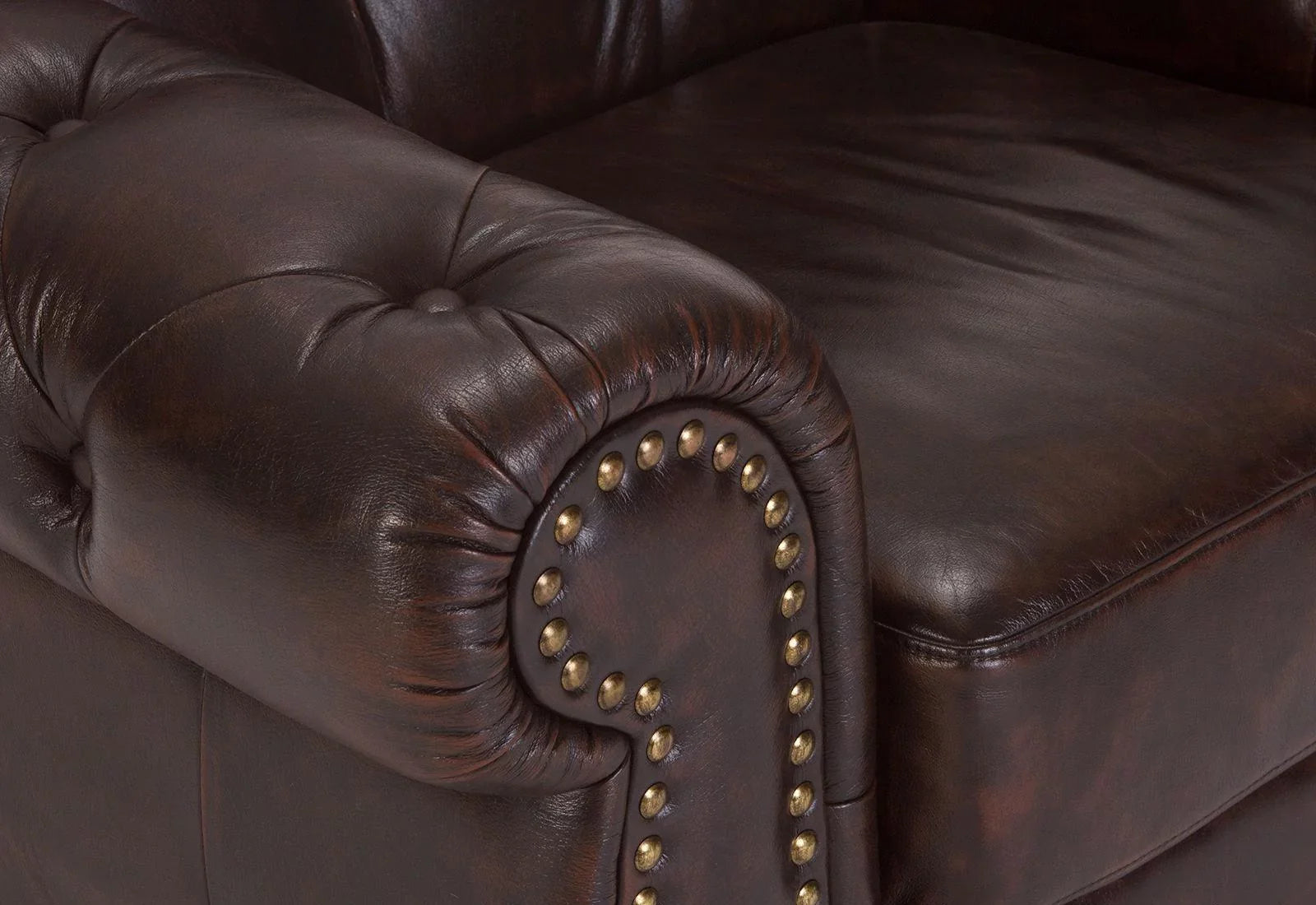 Craftshades 1 Seater Colonial Chesterfield Sofa