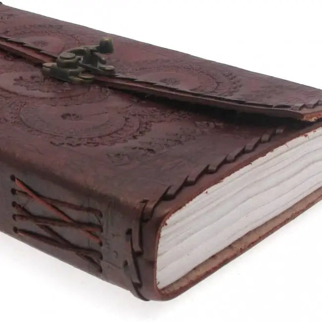 Craftshades – Single Pocket Handcrafted laptop bag and leather diary free