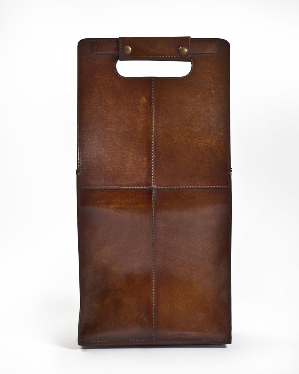 Wine Carrier. For two Bottles Leather one Wine Tote. Wine Holder. Engraved Wine Tote. Leather bottle holder