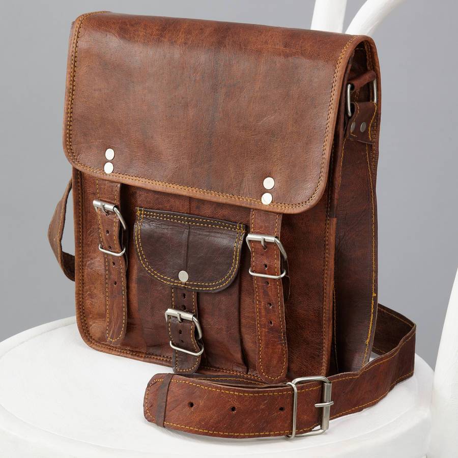 Craftshades – Handcrafted 13″ Retro laptop Leather Bag | 100% Genuine Leather